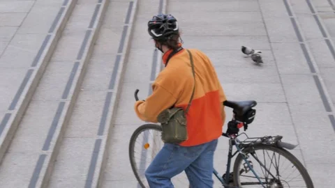 London Under Lock Down Video stock 127475065