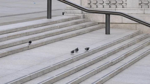 London Under Lock Down Video stock 127476313