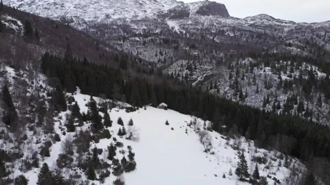 Lonely cabin in the Snow Stock Footage 171276765