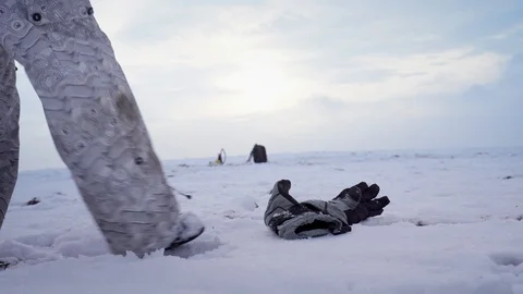 A lonely man with big tourist backpack on his shoulder in beautiful winter Stock Footage 88101857