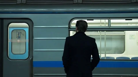 The lonely man Видео 81562977