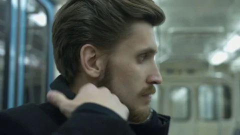 The lonely man in subway Видео 81581843