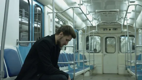 The lonely man in subway Видео 81581929