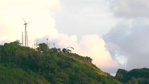 A lonely wind power generator standing on a mountain Video stock 152749326