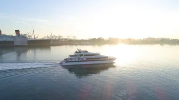 LONG BEACH BOAT DOWNTOWN Stock Footage 85648075