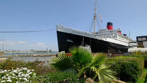 Long Beach, CA / USA - Mar. 24, 2019 Queen Mary Video stock 137003865