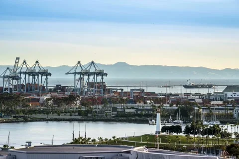 Long Beach Sea Port loading docks timelapse  h264-422 4K 24  스톡 동영상 130937714
