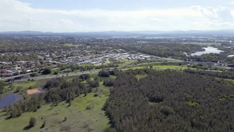 Long Bracken Ridge to Murrumba Downs Landscape Shot Vidéo 147698306