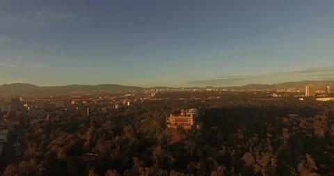 Long Drone Shot of Chapultepec Castle Reveals "Ninos Heroes" Monument. Stock Footage 126047927