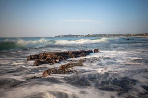Long exposure capture with beach, reef and rocks.. Foto stock