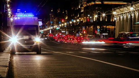 Long exposure time-lapse on Nevsky Prospekt 動画素材 153247168