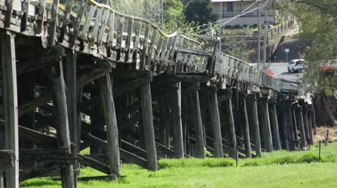 Long lens shot of Prince Alfred Bridge, Gundagai Stock Footage 59335553
