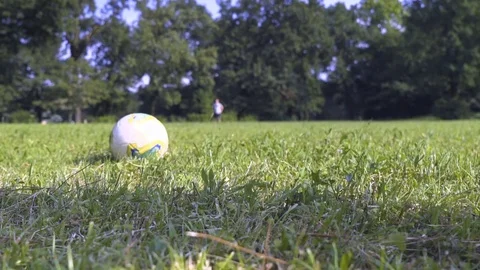 Long Pass between Friends Video stock 83159972