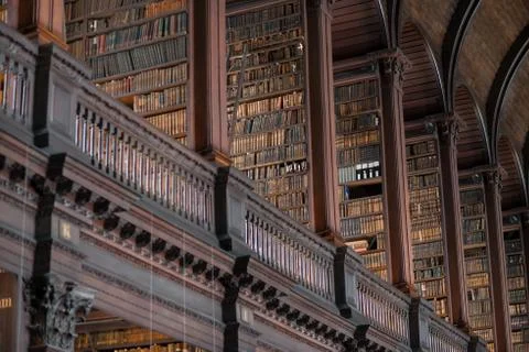 The Long Room at Trinity Library in Trinity College, Dublin, Ireland Foto stock