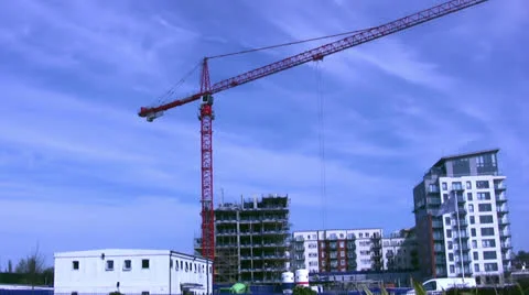 Long shot of crane on a construction site in London Stock Footage 22799516