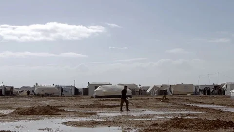 Long Shot To The Tents in winter in Zaatari camp Stock Footage 85140391