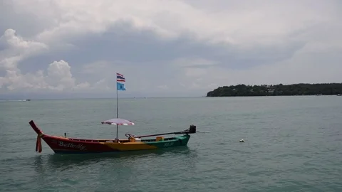 Long tail Boat in the calm Stock Footage 80465146