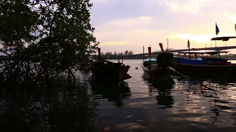 Long tail boat . Stock-Footage 64143182