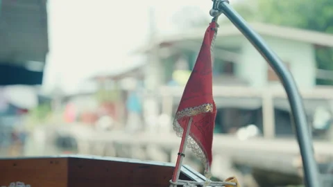 Long-tail boat navigating through Damnoen Saduak Floating Market, Thailand. Stock Footage 323474180