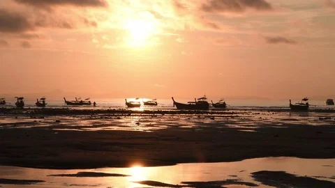 Long tail Boats Video stock 80605891