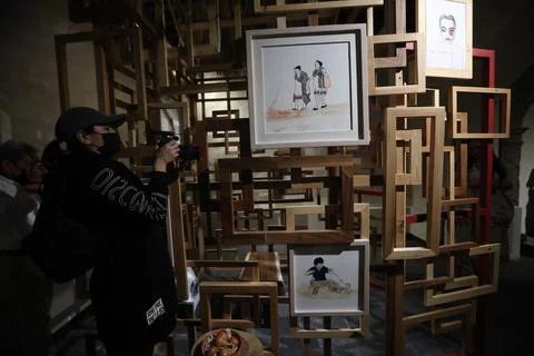 'A long thread', life and work of a Mexican embroiderer Elena Martinez Bolio of  写真素材