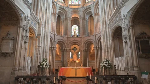 Long view of the High Alter, in Norwich Cathedral. Stock Footage 329922333