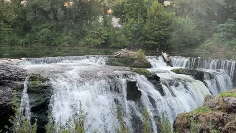 Long view of Mary Ellen Kramer Park water fall Stock-Footage 208157330