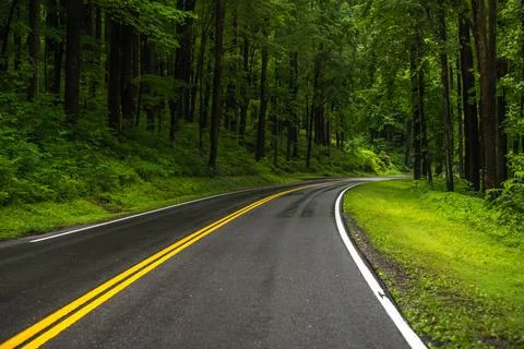 A long way down the road going to Great Smokey Mountains NP, Tennessee Stock Photos