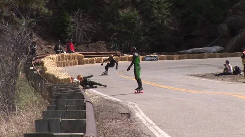 Longboard Crash Vídeo Stock 27127276