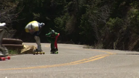 Longboard Riders 스톡 동영상 27127437