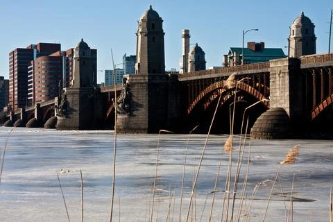 The Longfellow Bridge in winter over the Charles River  Stock Photos