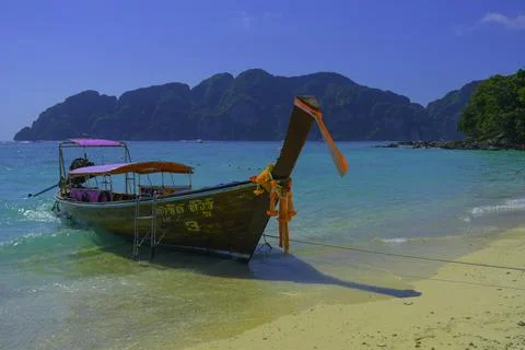 Longtail boat seascape in Phi Phi Island Krabi Thailand with Turquoise water Stock Photos