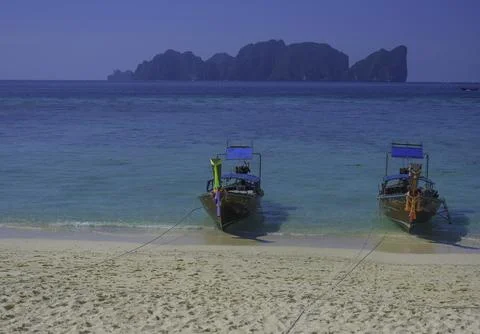 Longtail boat seascape in Phi Phi Island Krabi Thailand with Turquoise water Stock Photos