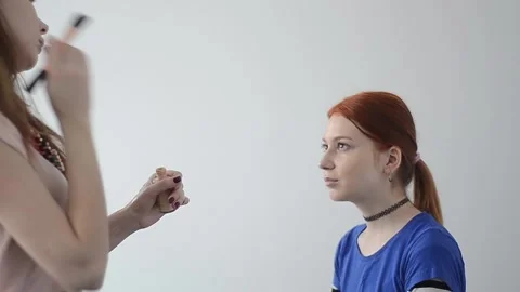 The look and the scene of how I do makeup and visage, paint lips, eyes Stock Footage 129736358