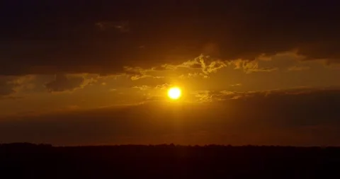 Look a bit closer Stockbeeldmateriaal 143263805