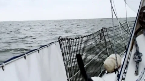  Look forwards on the sailboat Video stock 85268794