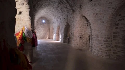 A look inside the sacred Yazidi Temple halls in Lalish near Duhok, Stock Footage 280685304