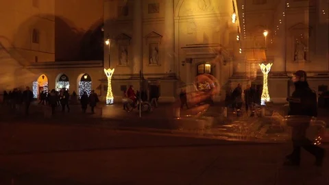 Look out the window of a coffee on a winter evening: strolling in the city Stock-Footage 71835396