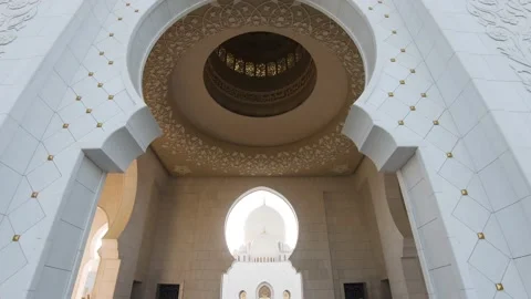 Look up of Sheikh Zayed bin Sultan Al Nahyan Grand Mosque, Abu Dhabi, Stock Footage 155091476