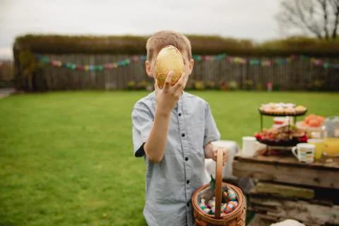 Look at the Size of This! 스톡 사진