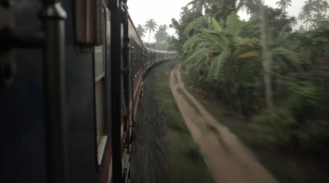 Looked out of riding the train FULL HD 2 Vidéo 41151492