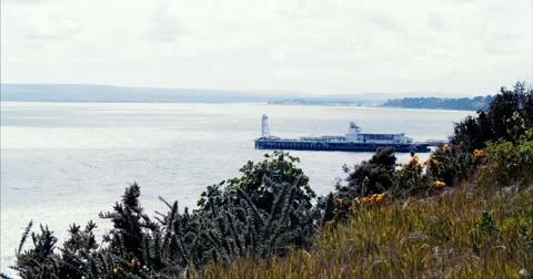 Looking to Bournemouth Pier 스톡 동영상 68351438
