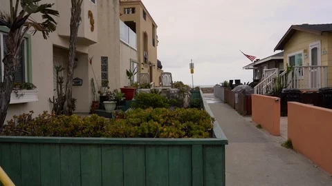 Looking Down Ally Towards Beach in Pacific Beach Neighborhood Stock Footage 96039818