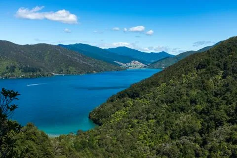 Looking down the length of the beautiful and stunning Marlborough Sound and t Stock Photos