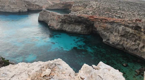 Looking Down Over Sea Water Ripples With Rocks And islands Video stock 37231059