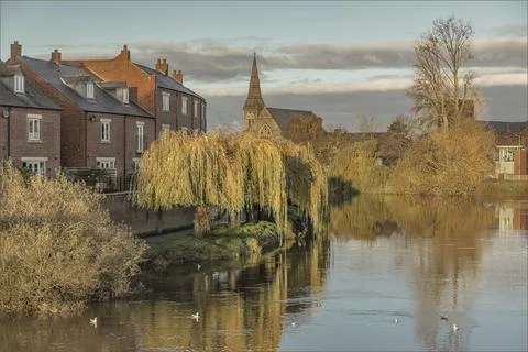 Looking down the river Severn in the early evening sunshine Stock-Fotos