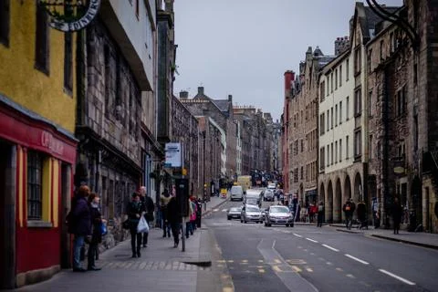 Looking down the Royal Mile in the Old Town in Edinburgh Scotland. The Royal  Stock Photos