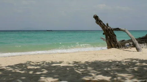 Looking East from Phi Phi Island Stock Footage 664287