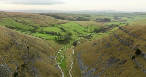 Looking at Malhamdale Video stock 327483229