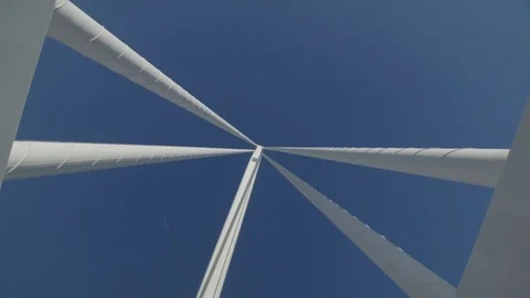 Looking up at modern bridge Stockbeeldmateriaal 83536524